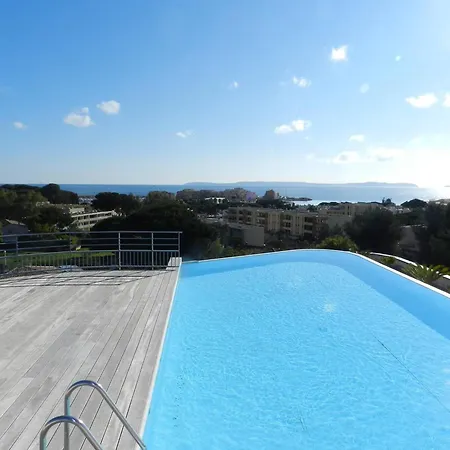 Apartment Bormes-les-mimosas, 2 Pieces, 4 Personnes - Fr-1-251-610